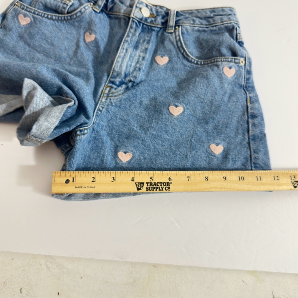 Harper Heritage Heart Patterned Denim Shorts women’s size small‎ - Picture 8 of 10